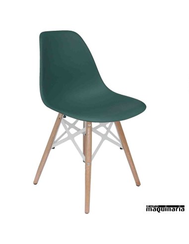 Sillas de madera y poliéster DL820