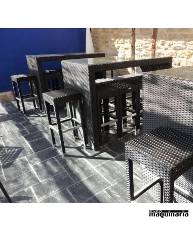 Conjunto de mesa alta + 8 taburetes de rattan para jardin