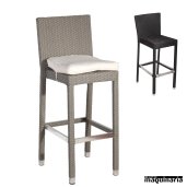 Taburete de médula de rattan  con respaldo FATRENTO