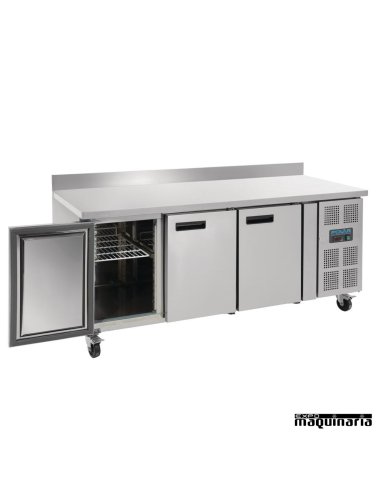 Mesa bajo mostrador congelador NIDL917 abierto con peto 3 puertas