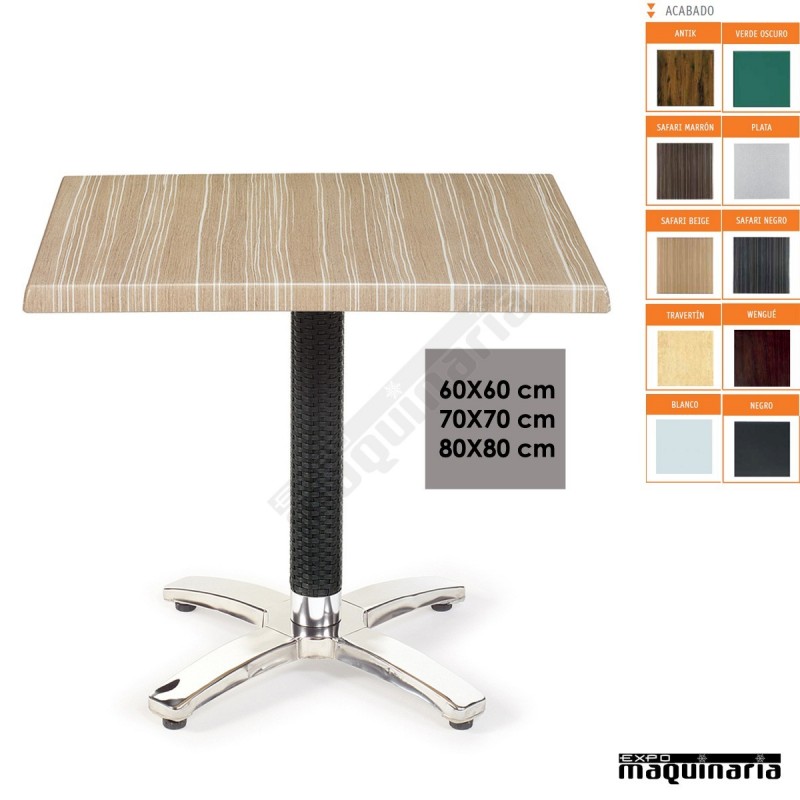 Mesa terraza cuadrada con ratan