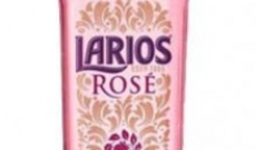 Larios presenta su ginebra de fresas